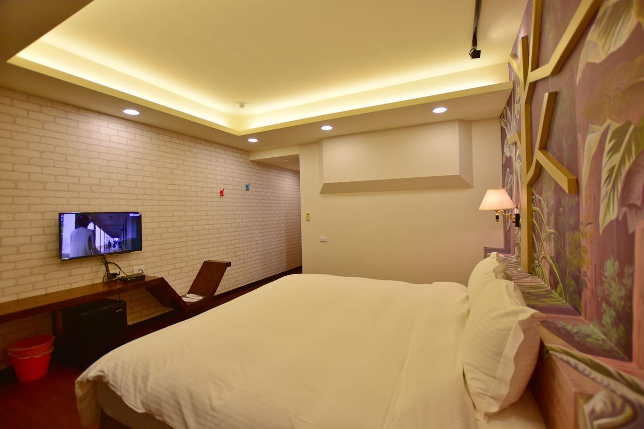 Ruocing Hot Spring Hotel Jiaoxi Buitenkant foto